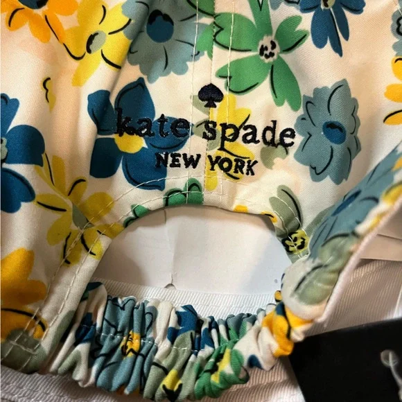 🎉 HP 🎉 🆕 Kate Spade French Cream Floral Cap - Picture 7 of 10